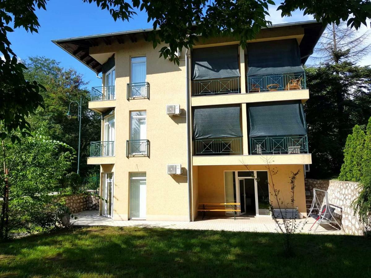 Sobe Emilija Hotel Veliko Gradiste Bagian luar foto